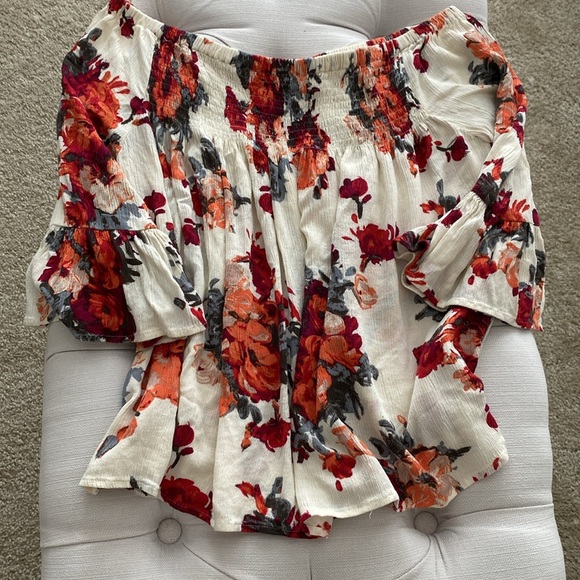 ALTAR’D STATE floral blouse - Picture 6 of 6